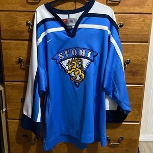 Team Finland Nike Hockey Jersey Size Large